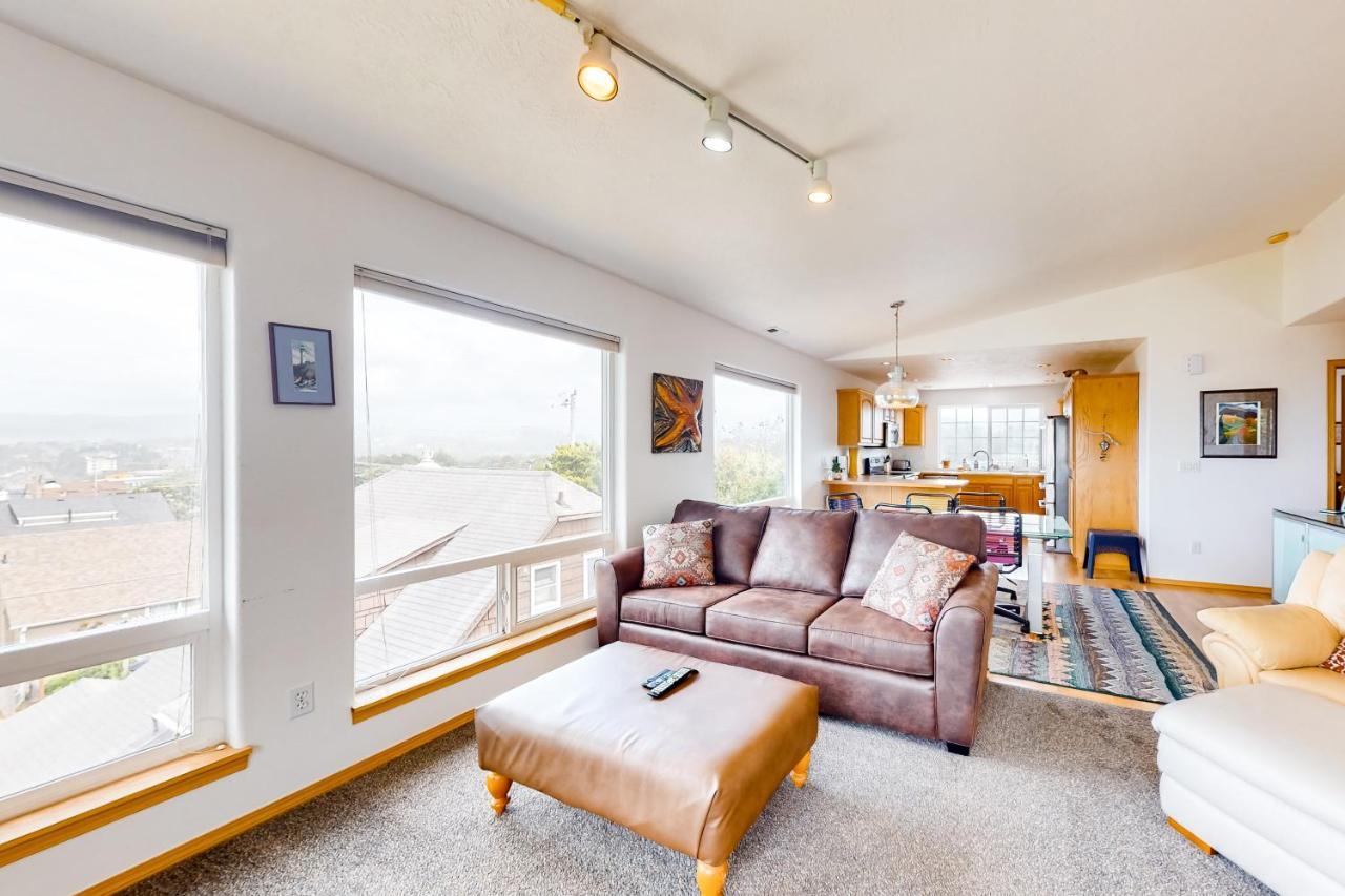 Js Beach House Lincoln City Bagian luar foto