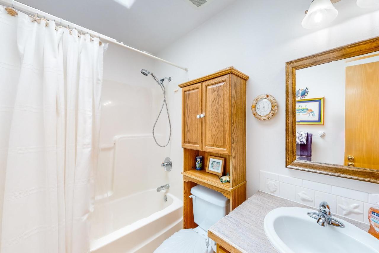 Js Beach House Lincoln City Bagian luar foto