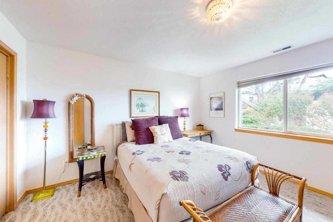 Js Beach House Lincoln City Bagian luar foto