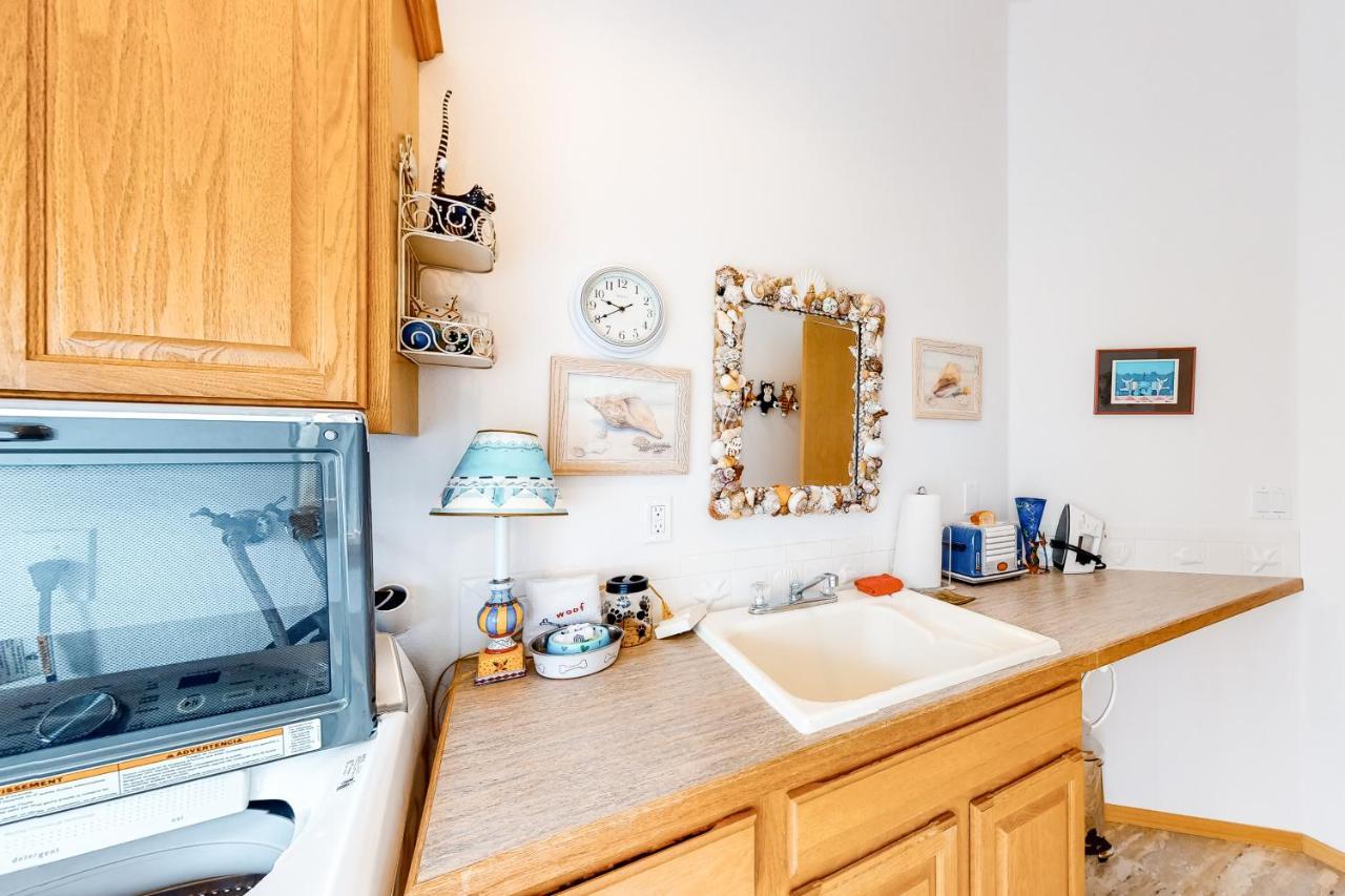 Js Beach House Lincoln City Bagian luar foto